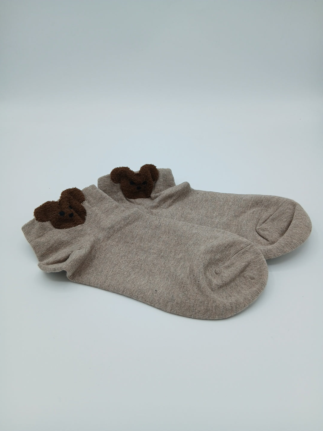 Beige teddy bear footie socks