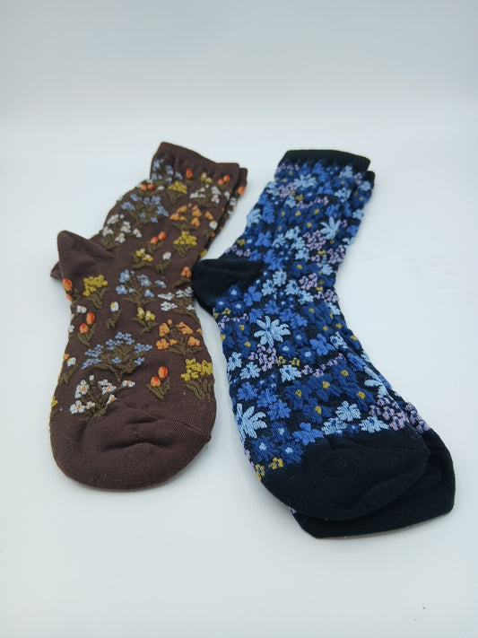 Floral garden ankle socks