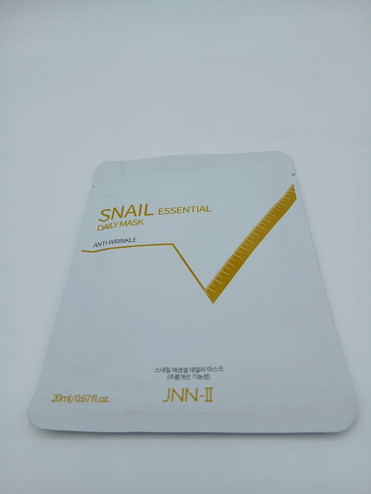 SNAIL essential daily mask